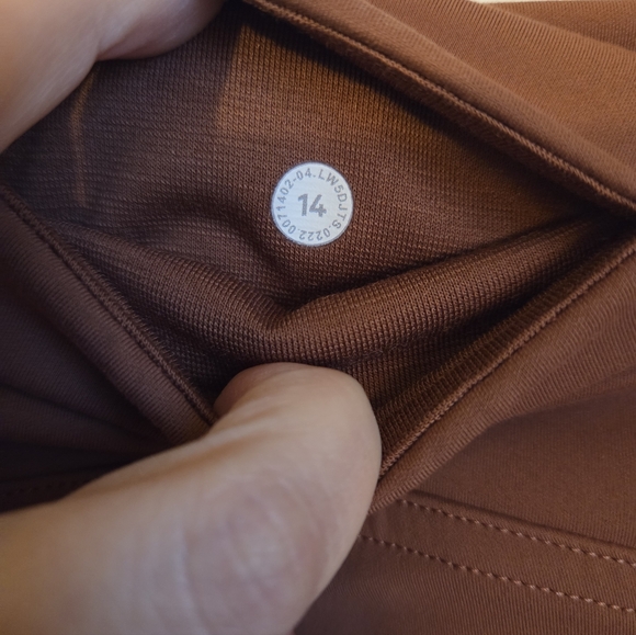 Lululemon Instill High Rise Tight - Picture 5 of 5